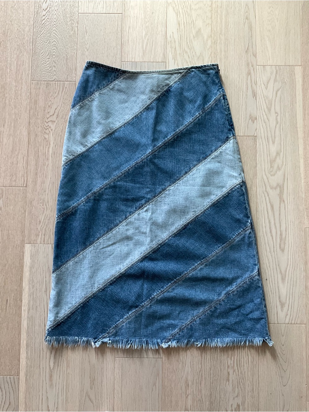 Patchwork Diagonal Stripe Denim Skirt - Blue